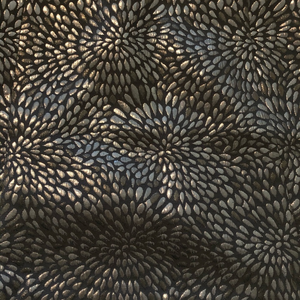 HP! Shimmer Jacquard Print Shift Skirt, Black NWT Women’s Size 4, 6 - Picture 2 of 2